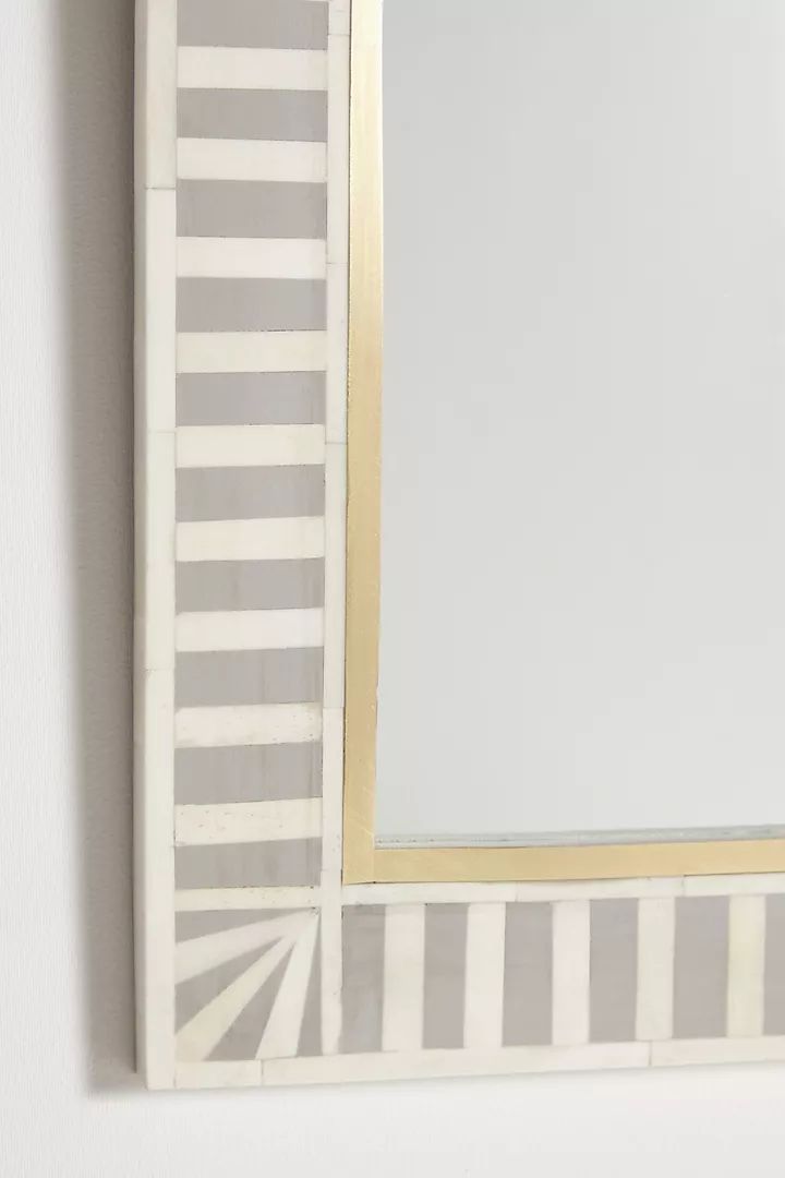 Emrys Round Mirror/Inlay