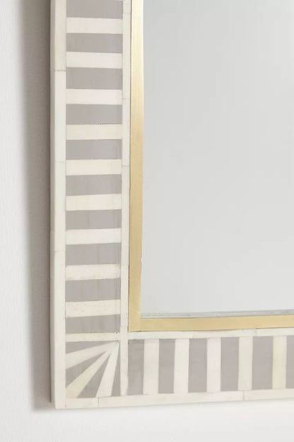 Emrys Round Mirror/Inlay