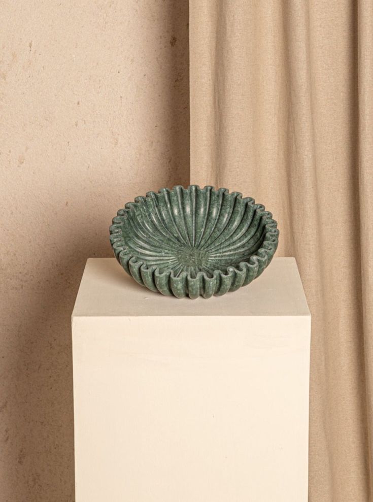 Ruffle Marble Bowl // Green Marble