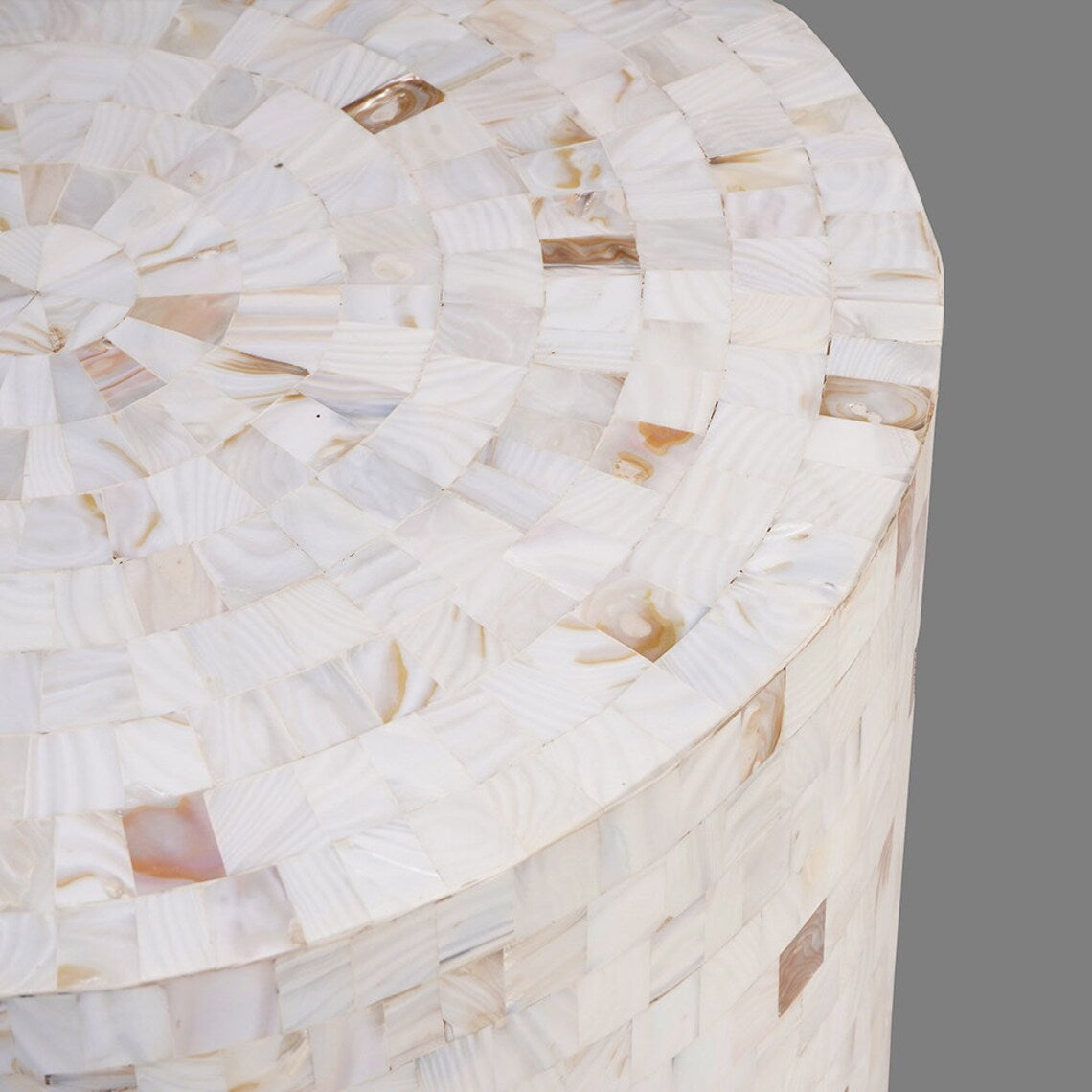 Pearl Loop Stool
