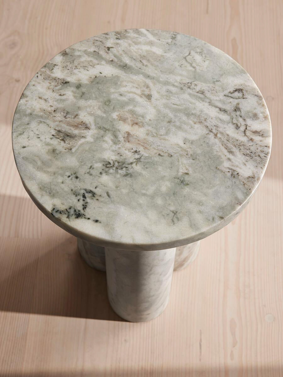 Jedrek End Table
